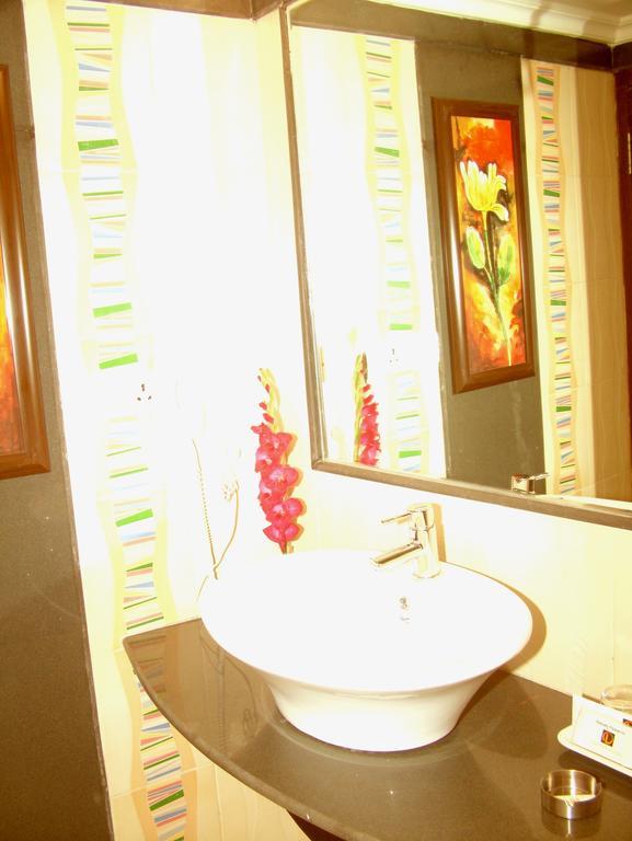 Hotel Grand Dhillon Bhilai Bagian luar foto